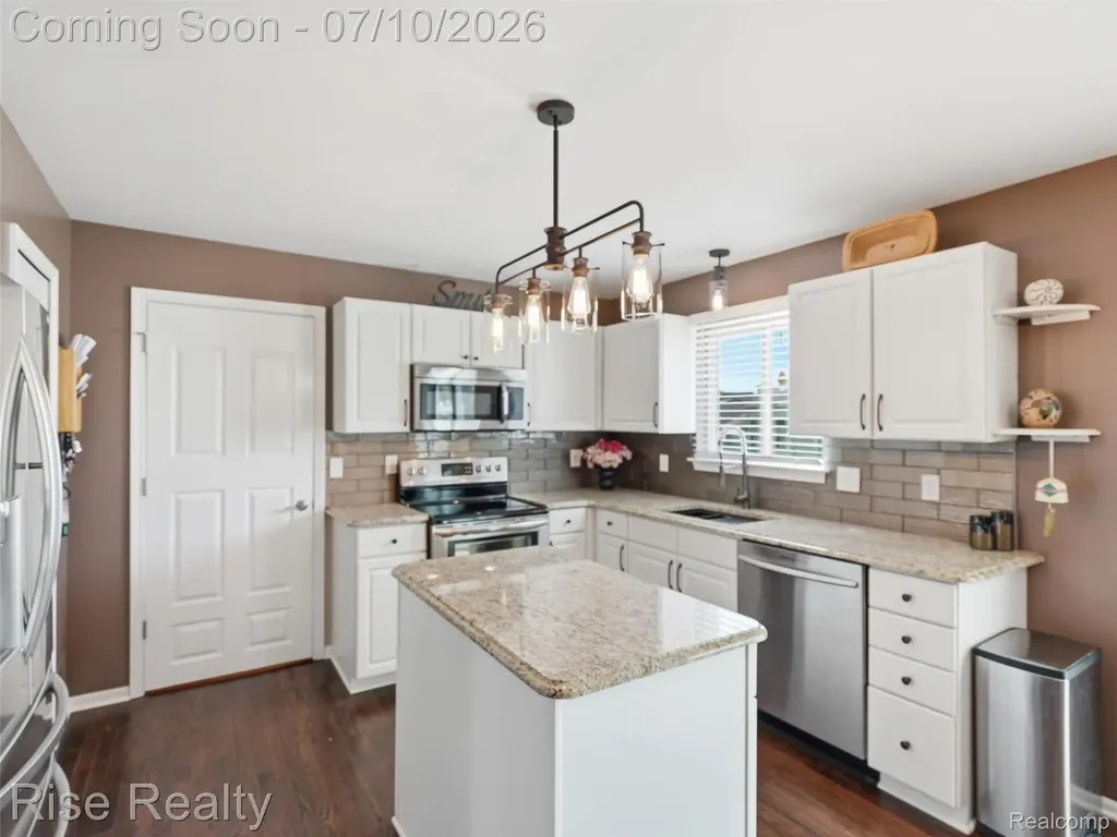 8324 Sherwood Drive Grand Blanc Charter Township MI 48439