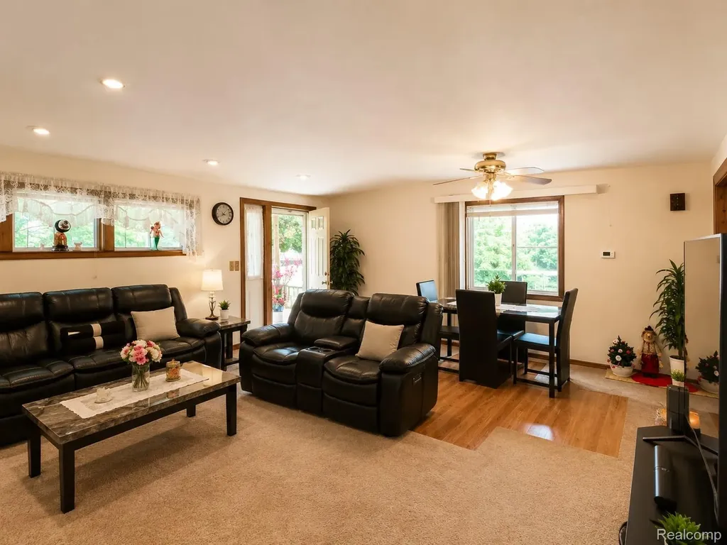 35014 Lewis Street Westland City MI 48185