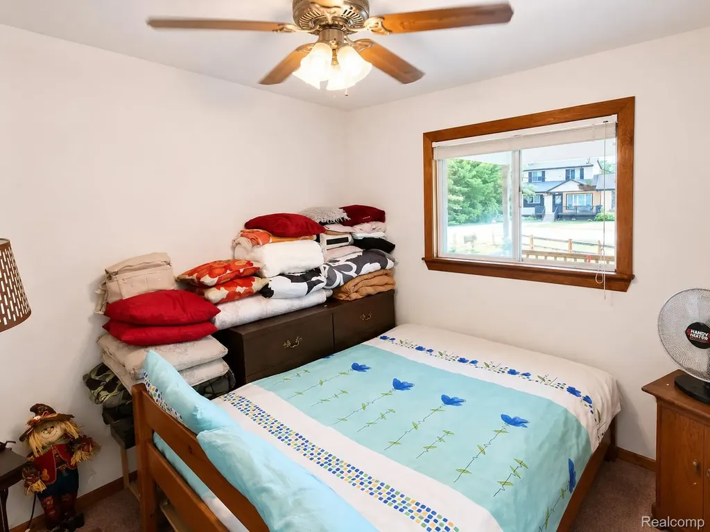 35014 Lewis Street Westland City MI 48185