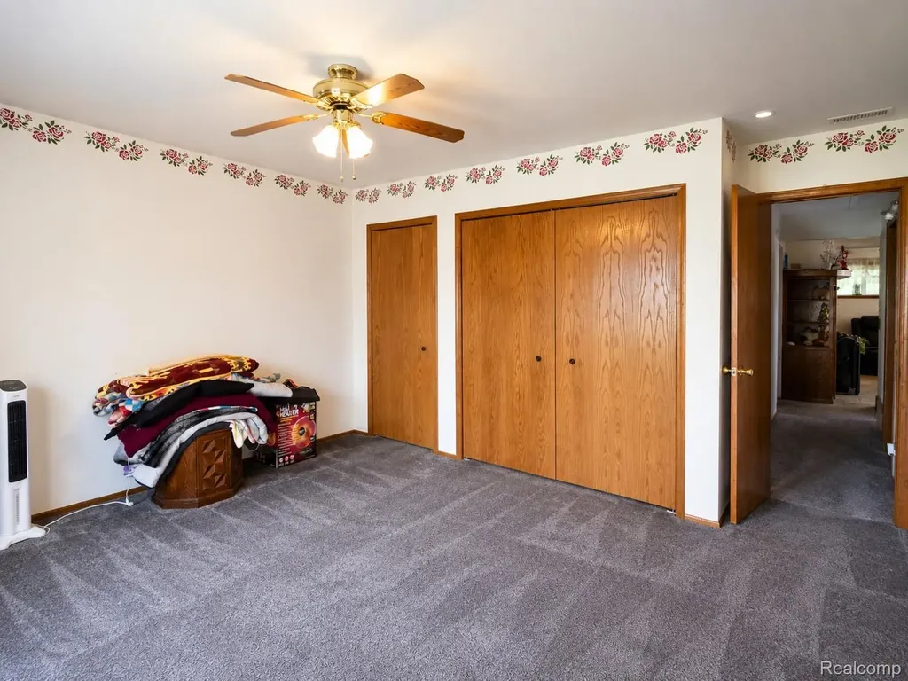 35014 Lewis Street Westland City MI 48185