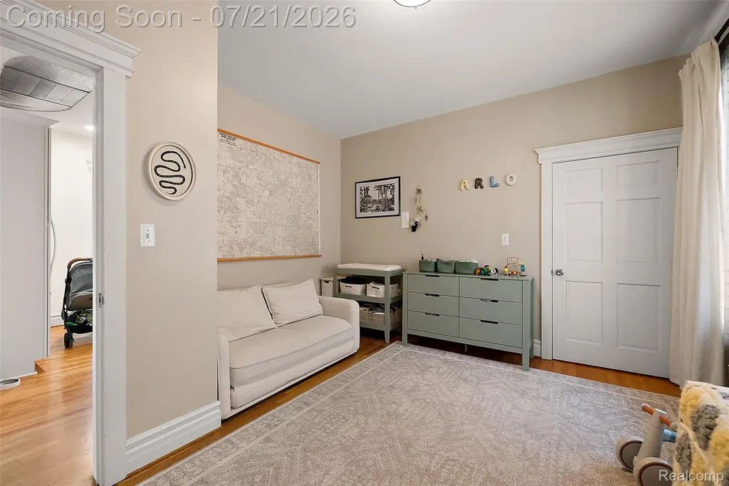 443 E Ferry Street Detroit City MI 48202
