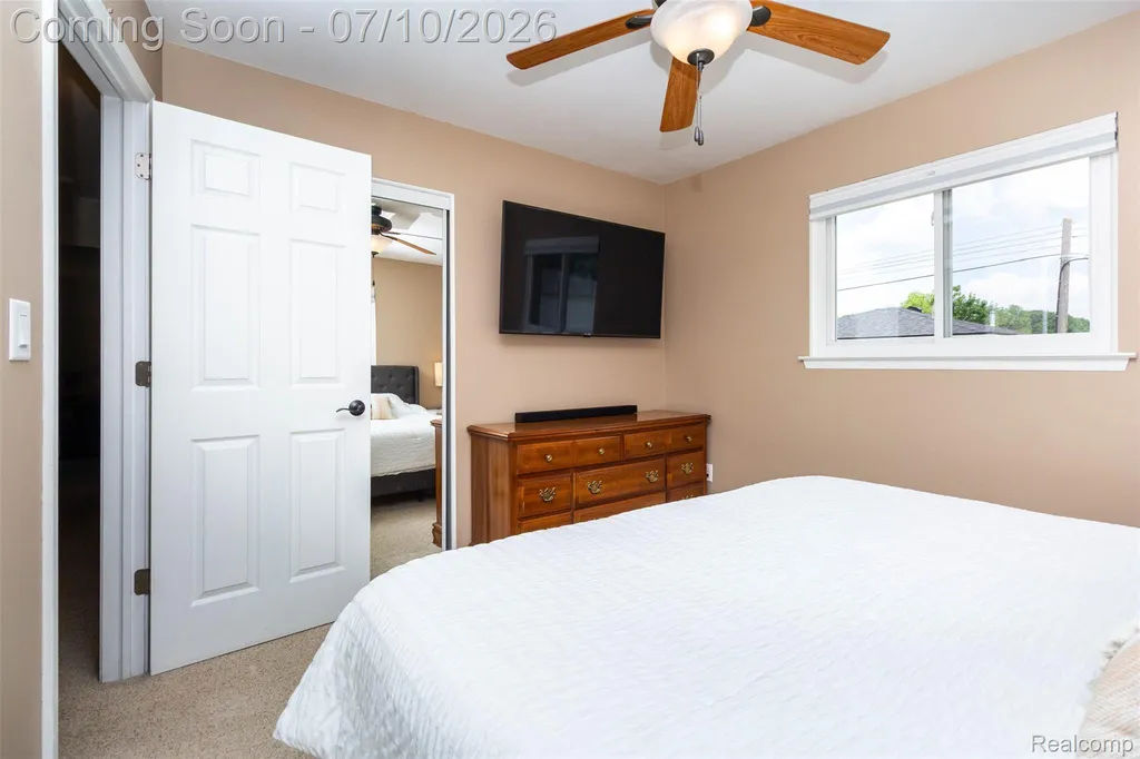 9807 Fairbanks Street Van Buren Charter Township MI 48111