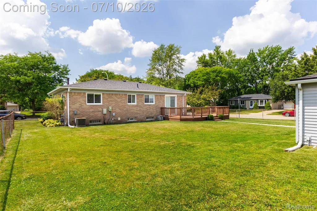 9807 Fairbanks Street Van Buren Charter Township MI 48111