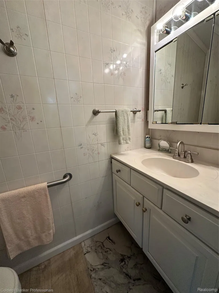 68 Plum Creek Road Mayfield Township MI 48446
