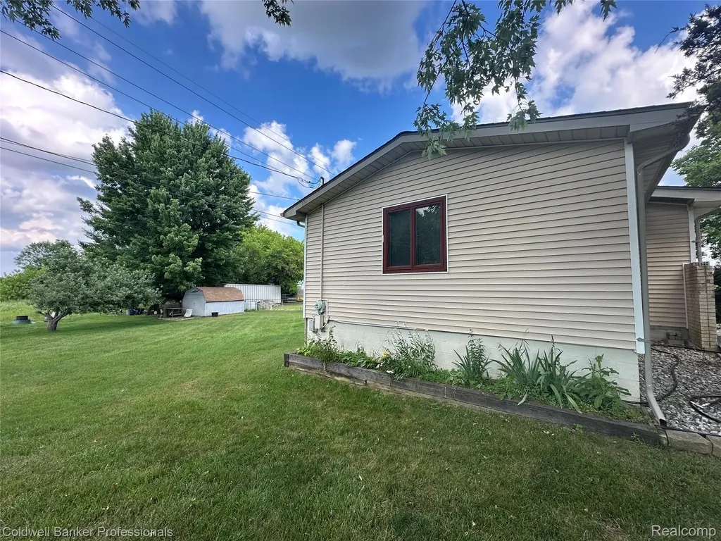 68 Plum Creek Road Mayfield Township MI 48446