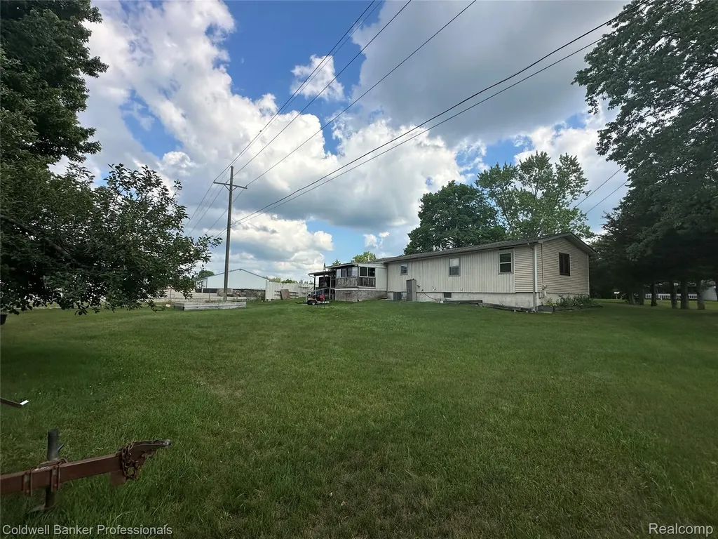 68 Plum Creek Road Mayfield Township MI 48446