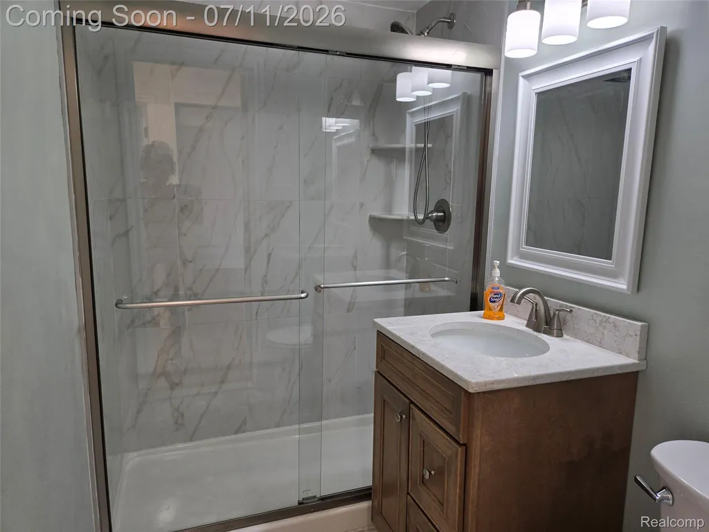 2239 22nd 22nd Street Wyandotte City MI 48192