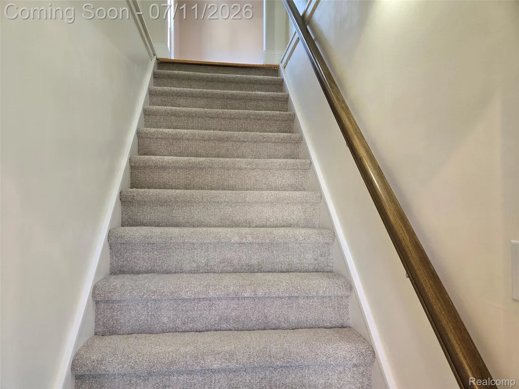 2239 22nd 22nd Street Wyandotte City MI 48192