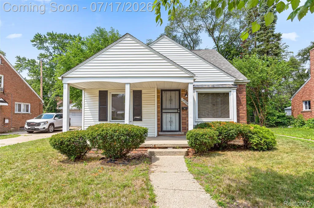 19789 Plainview Avenue Detroit City MI 48219