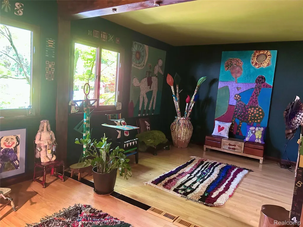 5236 Patrick Road West Bloomfield Charter Township MI 48322