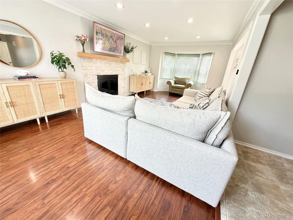 47244 Meadowbrook Drive Macomb Township MI 48044