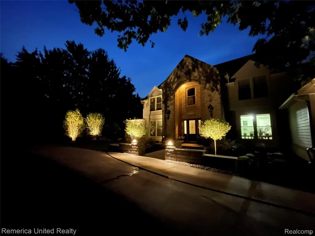 12825 Larkins Road Brighton Township MI 48114