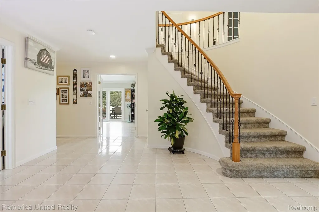 12825 Larkins Road Brighton Township MI 48114