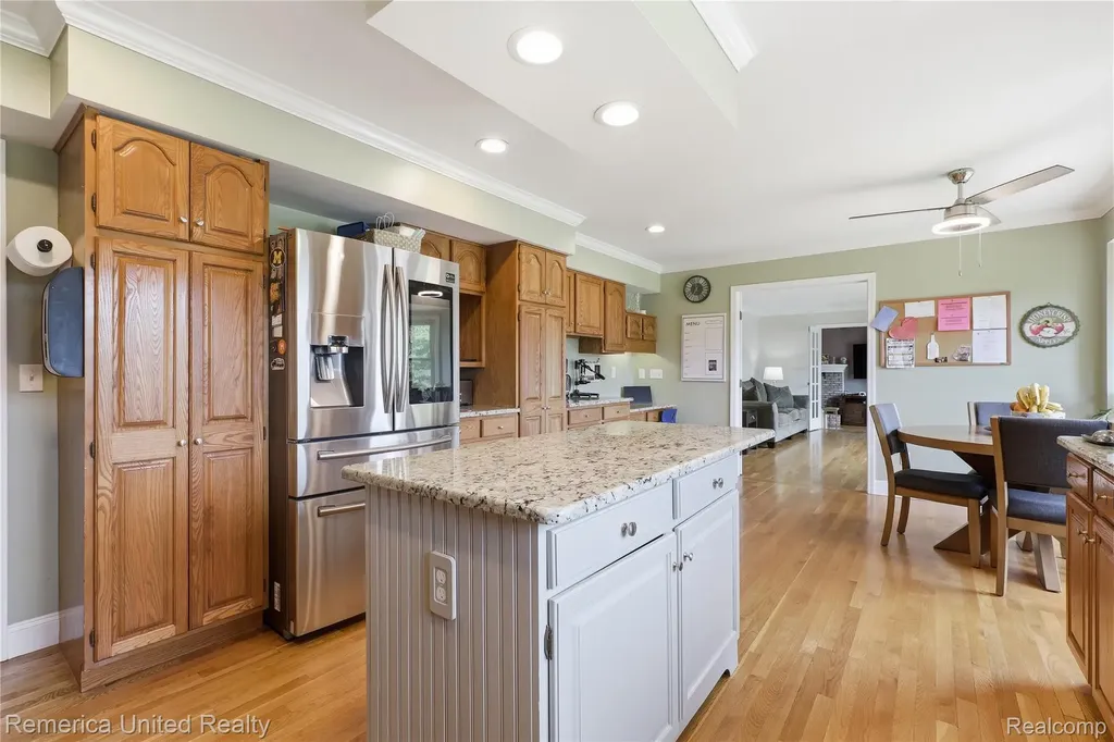 12825 Larkins Road Brighton Township MI 48114