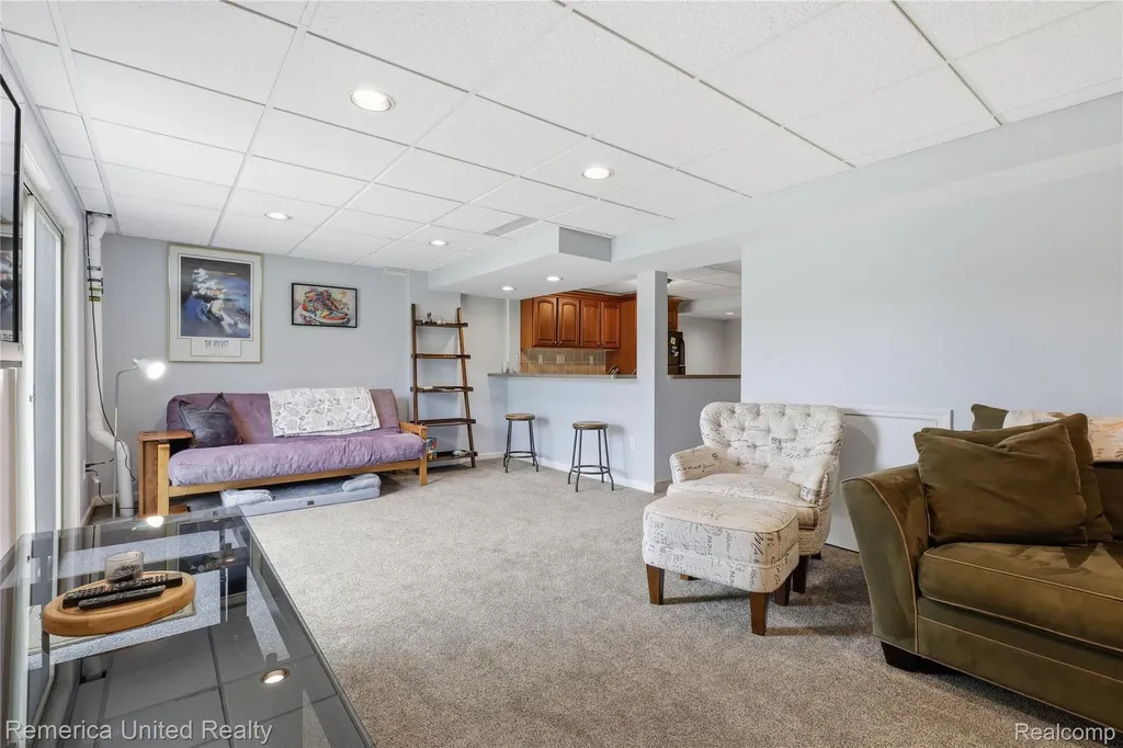 12825 Larkins Road Brighton Township MI 48114