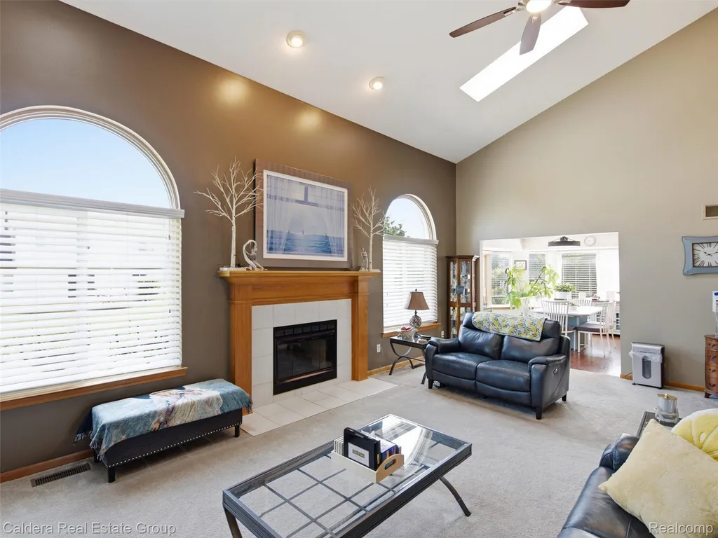 22449 Bluewater Drive Macomb Township MI 48044