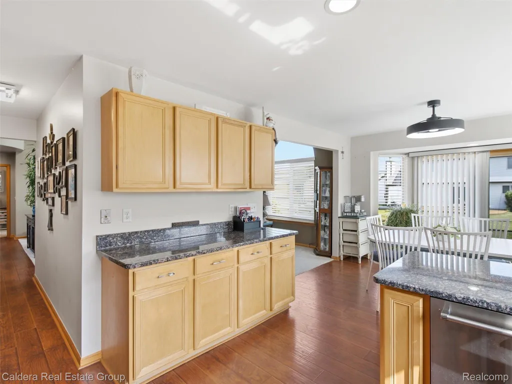 22449 Bluewater Drive Macomb Township MI 48044
