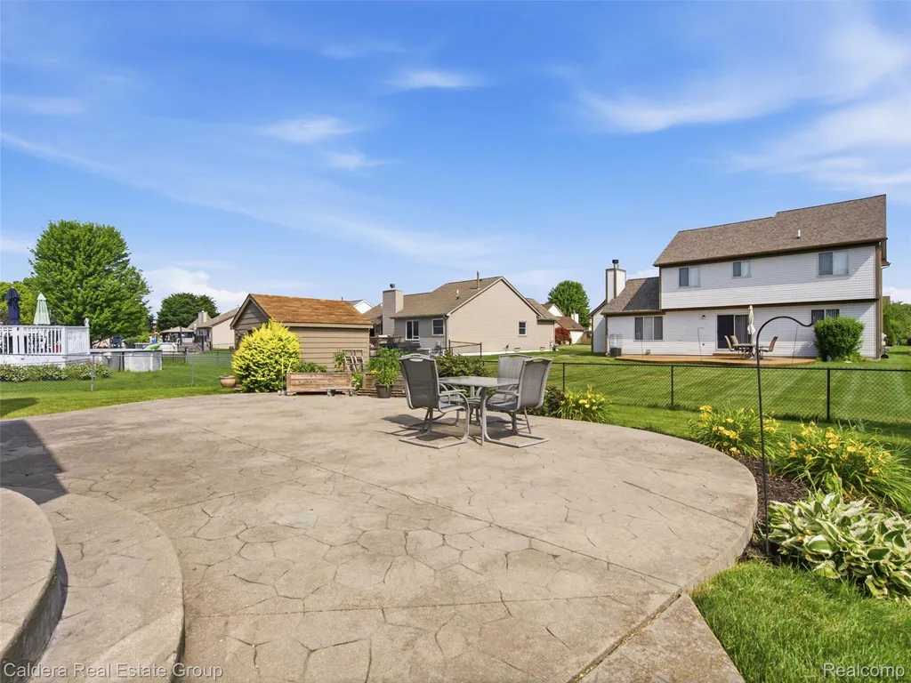 22449 Bluewater Drive Macomb Township MI 48044
