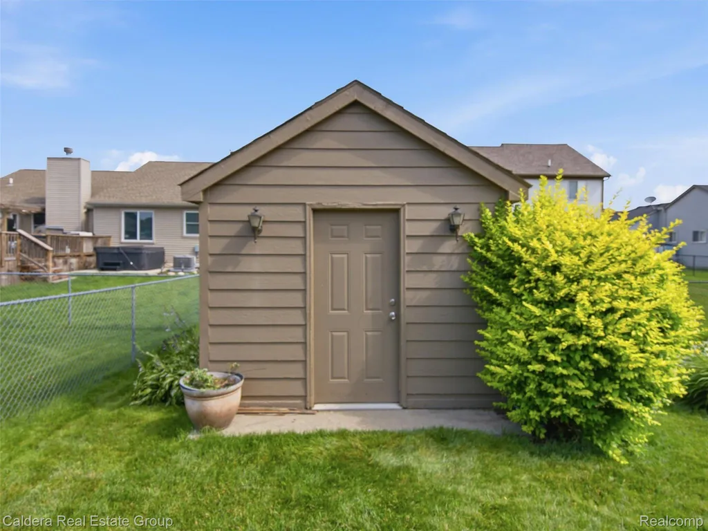 22449 Bluewater Drive Macomb Township MI 48044
