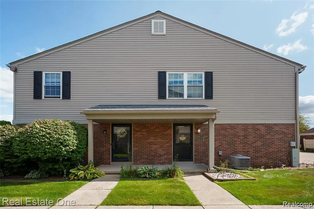 15913 N Franklin Drive Clinton Charter Township MI 48038