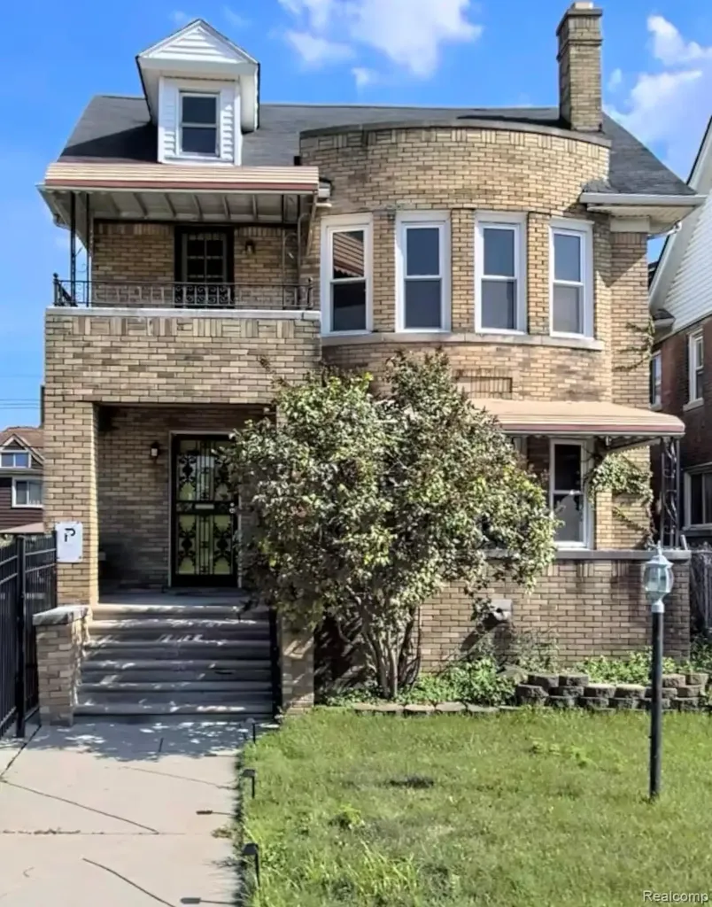 2713 Calvert Street Detroit City MI 48206