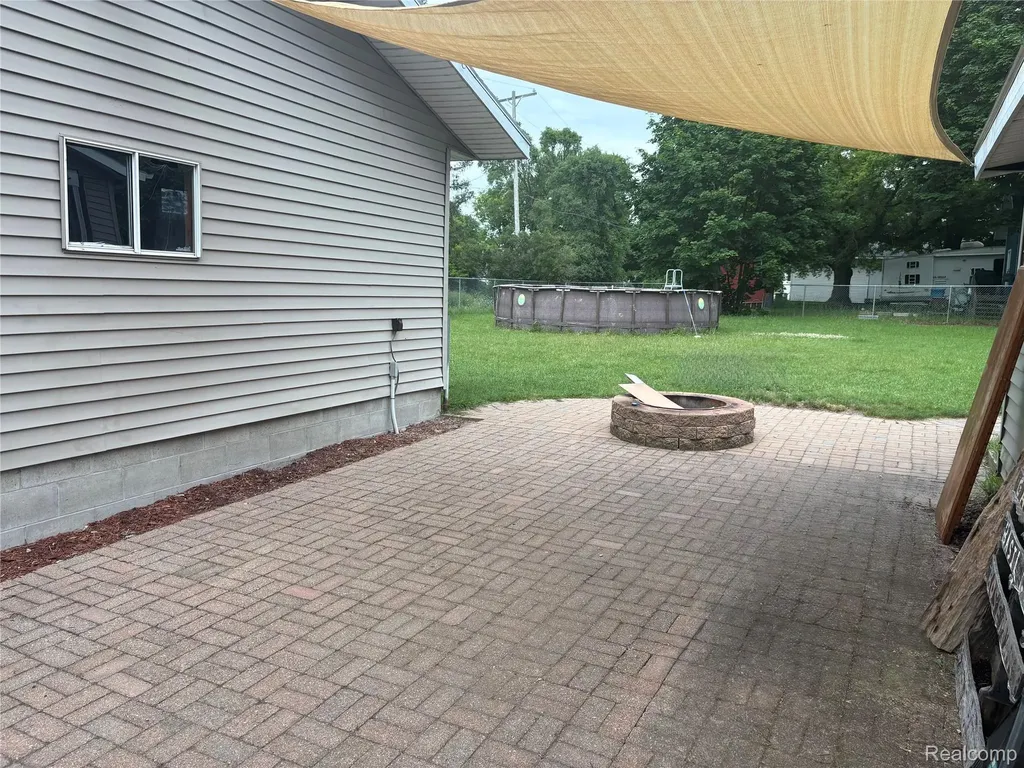 221 Alvin Street Springville Township MI 49668