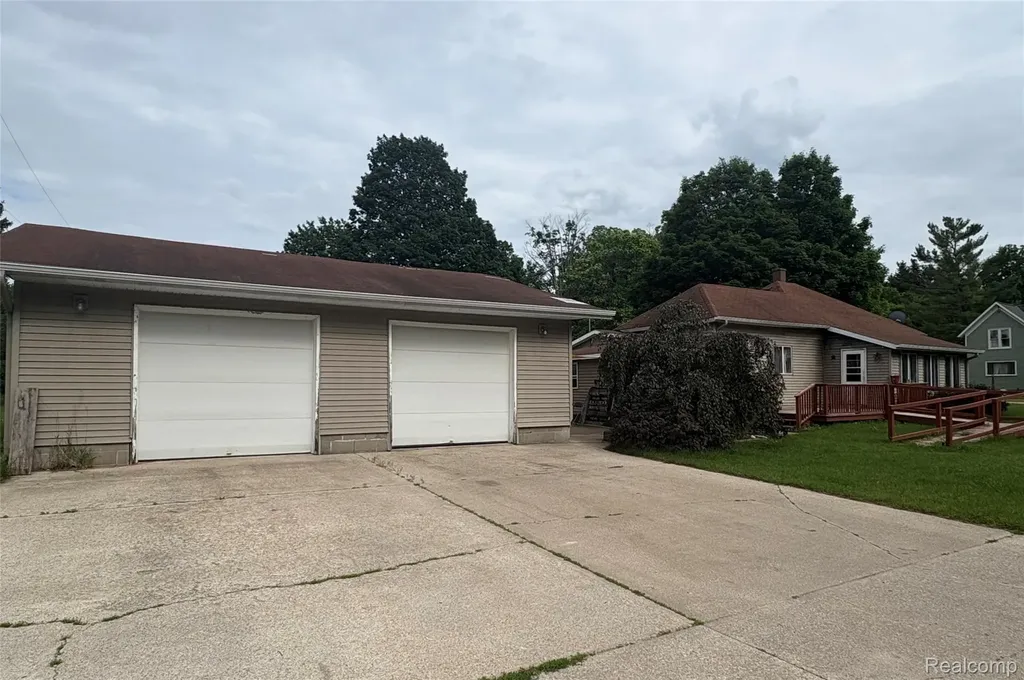 221 Alvin Street Springville Township MI 49668