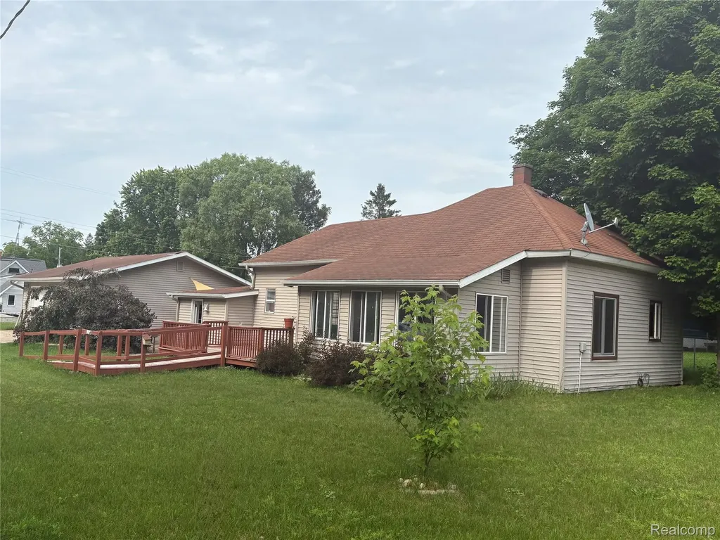 221 Alvin Street Springville Township MI 49668
