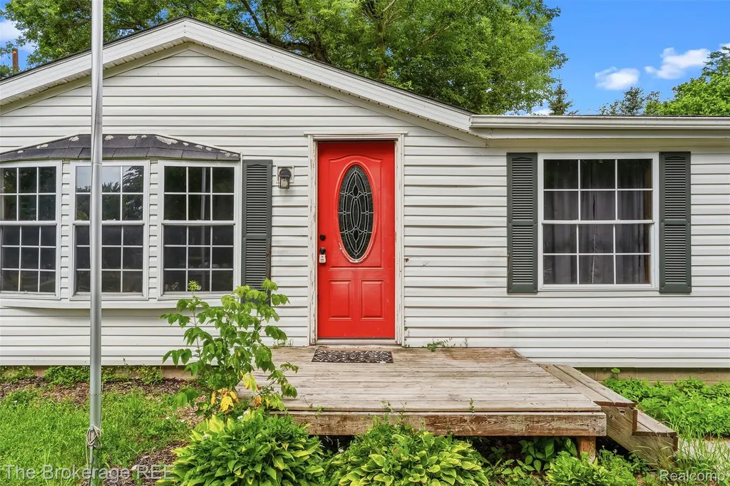 6829 West Street North Branch Village MI 48461