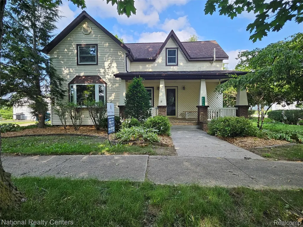6053 3rd Street Mayville Village MI 48744