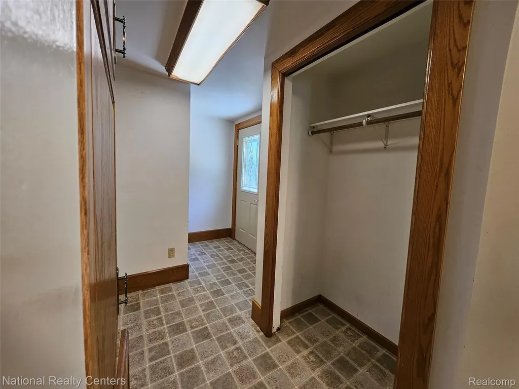 6053 3rd Street Mayville Village MI 48744