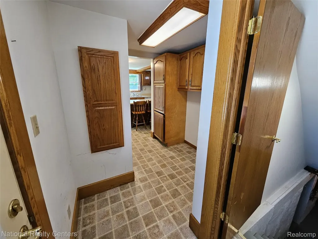 6053 3rd Street Mayville Village MI 48744