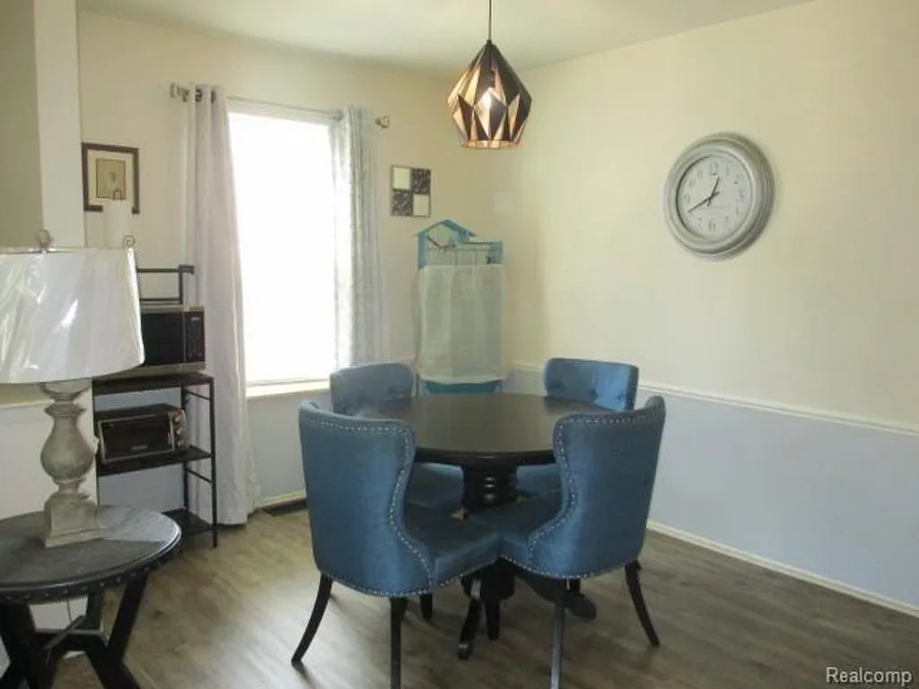 24608 Spring Lane Harrison Charter Township MI 48045
