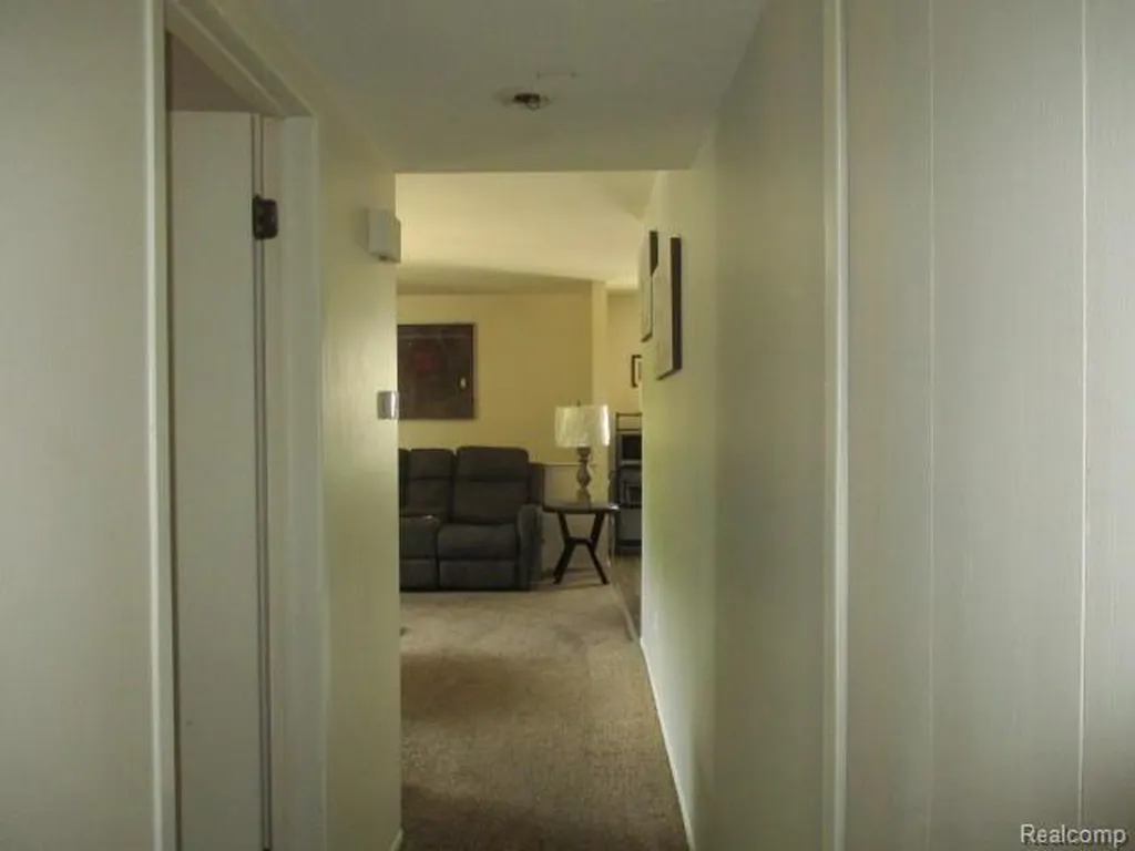 24608 Spring Lane Harrison Charter Township MI 48045