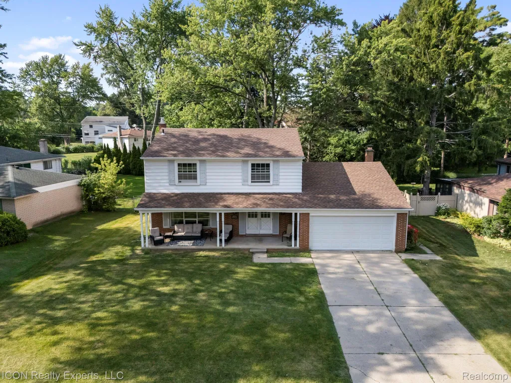 30280 Woodgate Drive Southfield City MI 48076