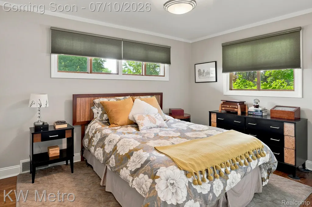 27861 Green Willow Street Farmington Hills City MI 48331