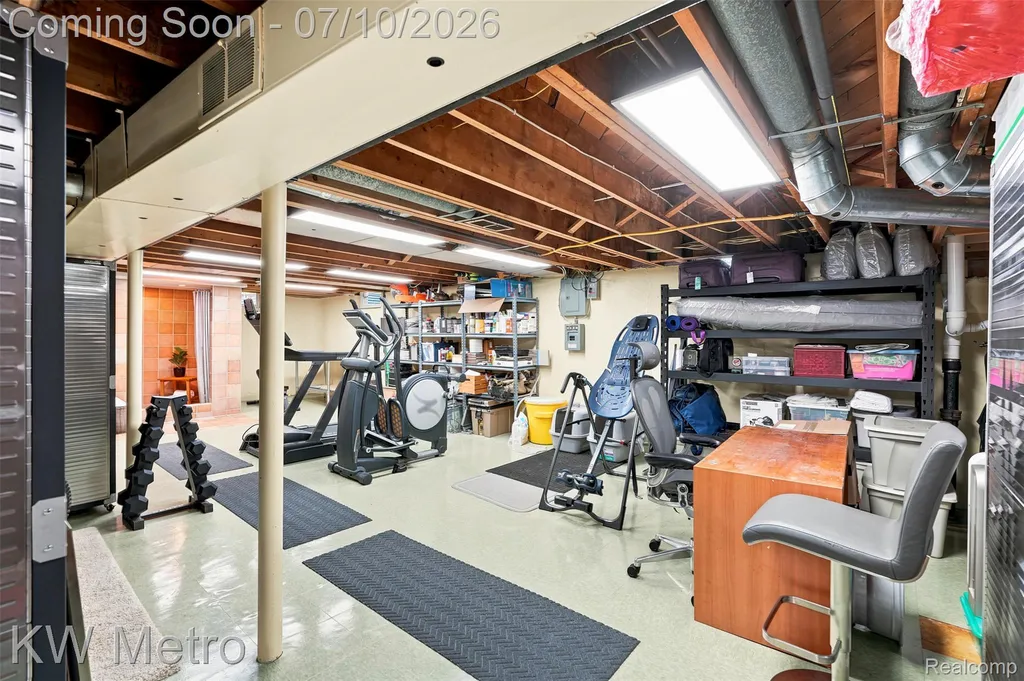 27861 Green Willow Street Farmington Hills City MI 48331