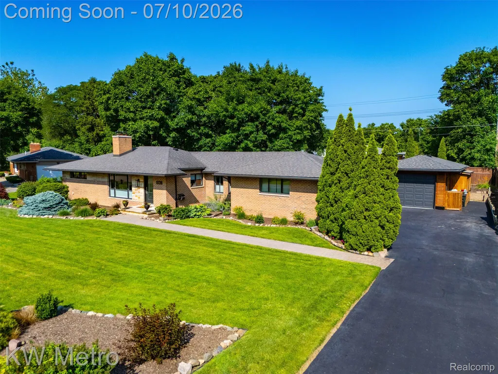 27861 Green Willow Street Farmington Hills City MI 48331