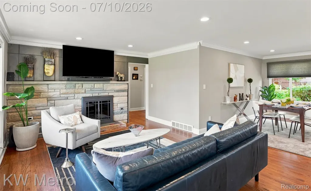 27861 Green Willow Street Farmington Hills City MI 48331