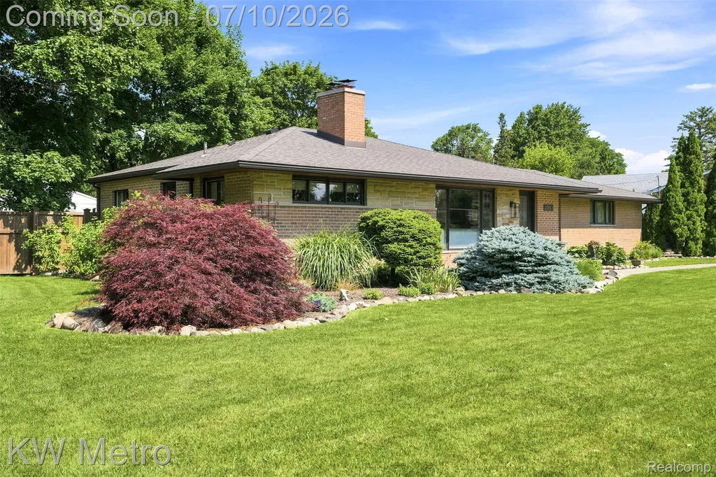 27861 Green Willow Street Farmington Hills City MI 48331