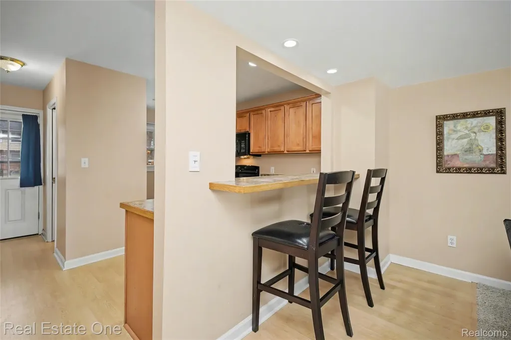 2579 Kingstowne Drive Commerce Charter Township MI 48390