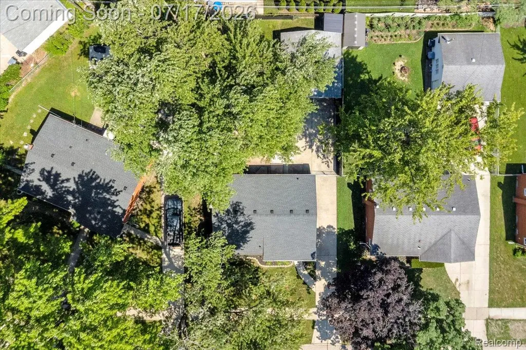 31118 Richland Street Livonia City MI 48150