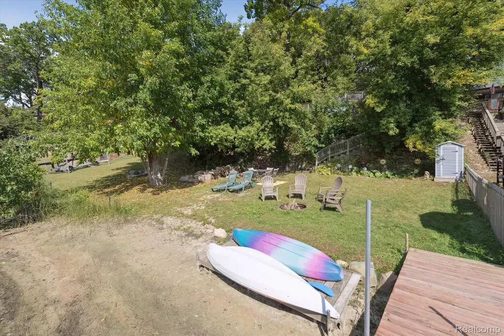 4475 Harp Drive Fenton Charter Township MI 48451