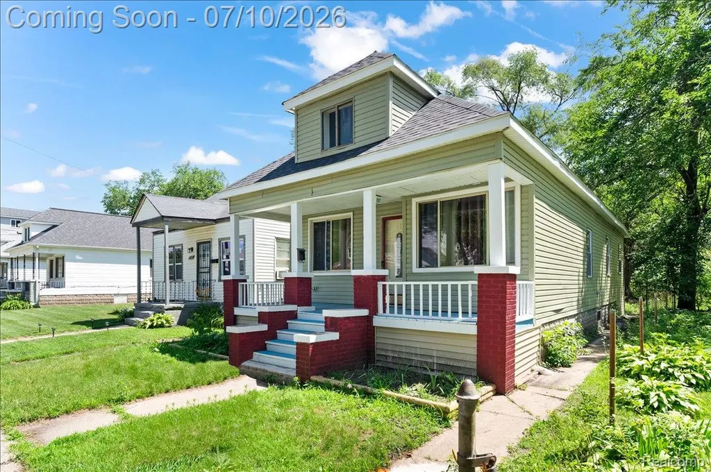 17196 Shields Street Detroit City MI 48212