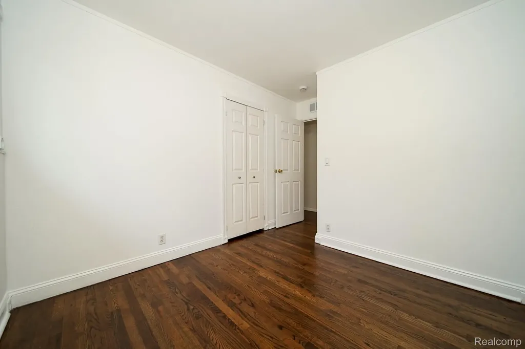 6864 Cornell Street Taylor City MI 48180