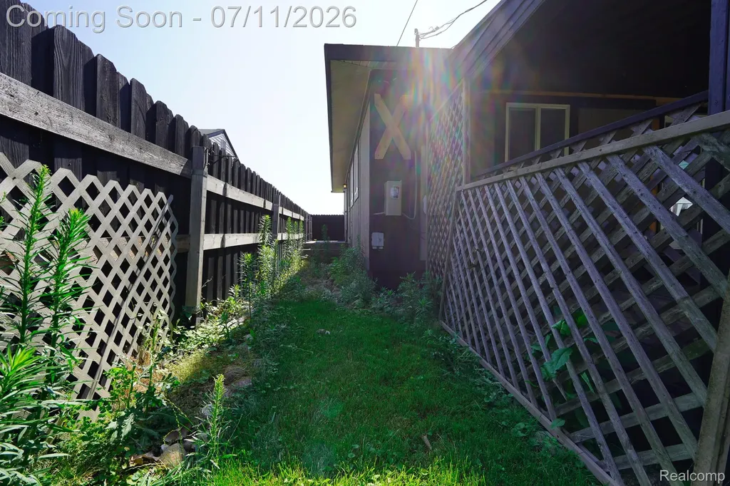 6864 Cornell Street Taylor City MI 48180