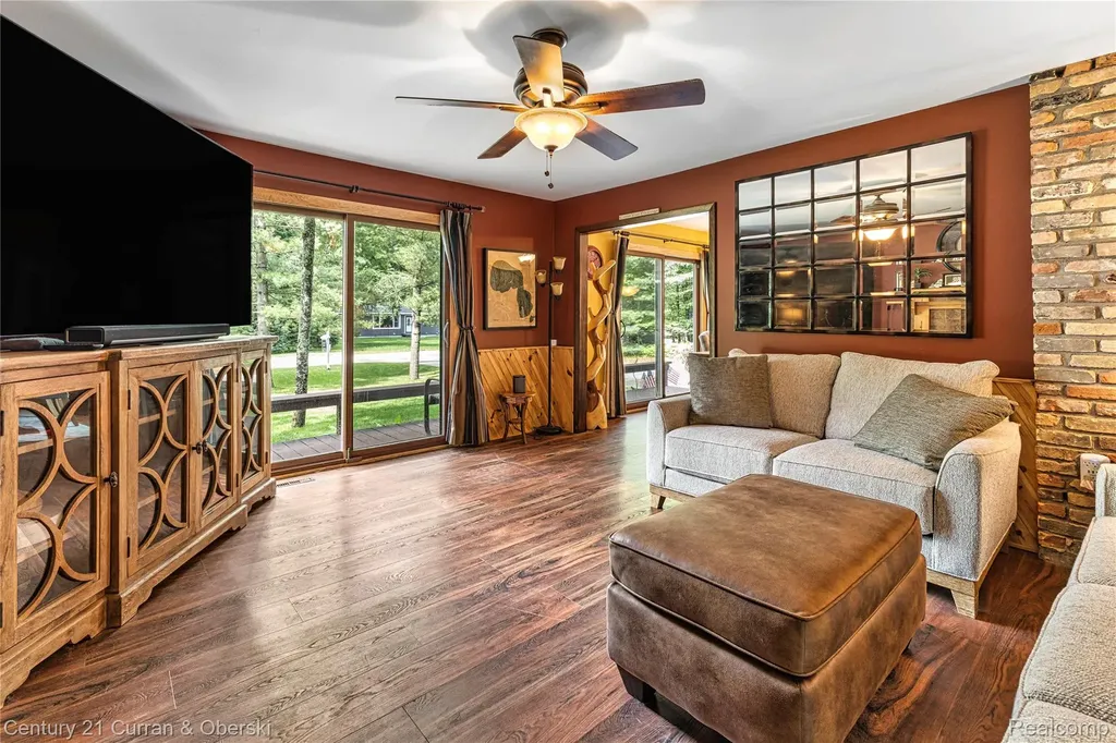 130 Siesta Trail Roscommon Township MI 48653
