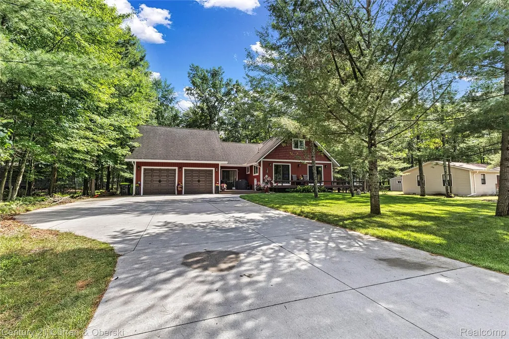 130 Siesta Trail Roscommon Township MI 48653
