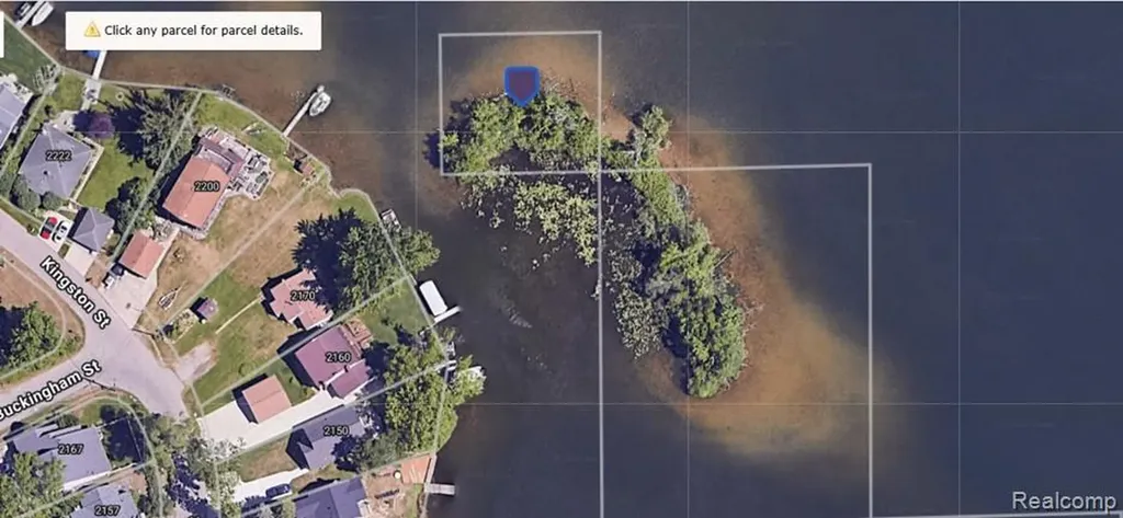 Vac Island On Pontiac Lake White Lake Charter Township MI 48386