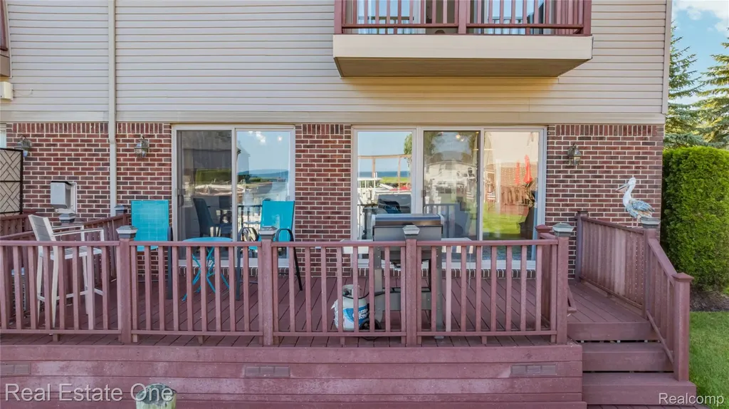 47630 Lorie Lane Chesterfield Township MI 48047